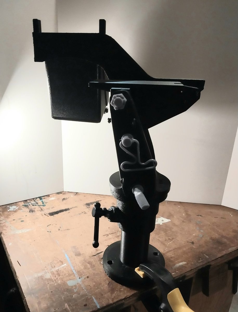 M142 Vehicle Mount for the M60 Model Display Kit